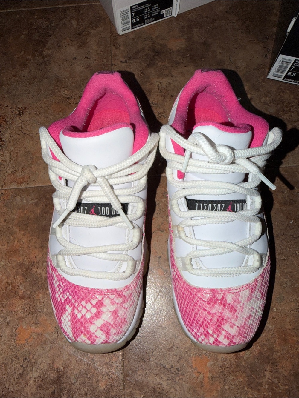 Jordan Kids White & Pink Snake-Print Sneakers